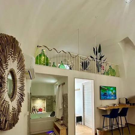 Contemossa With Whirlpool Бари