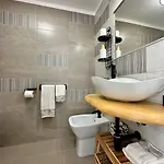 Contemossa With Whirlpool Apartman