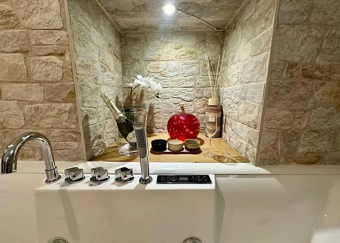 Appartement Contemossa With Whirlpool *